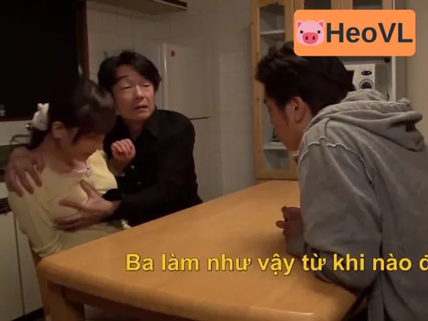 sex viet gai goi Bố và anh chồng thi nhau xuất tinh đầy lồn nàng dâu mới về nhà