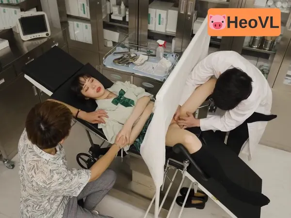 china public sex Gặp bác sĩ nam biến thái khi cho vợ đi khám phụ khoa