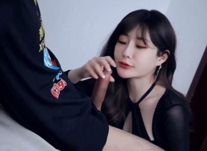 sex public là gì TouchMyWife - Cho chàng trai giao pizza chơi nhau cùng vợ